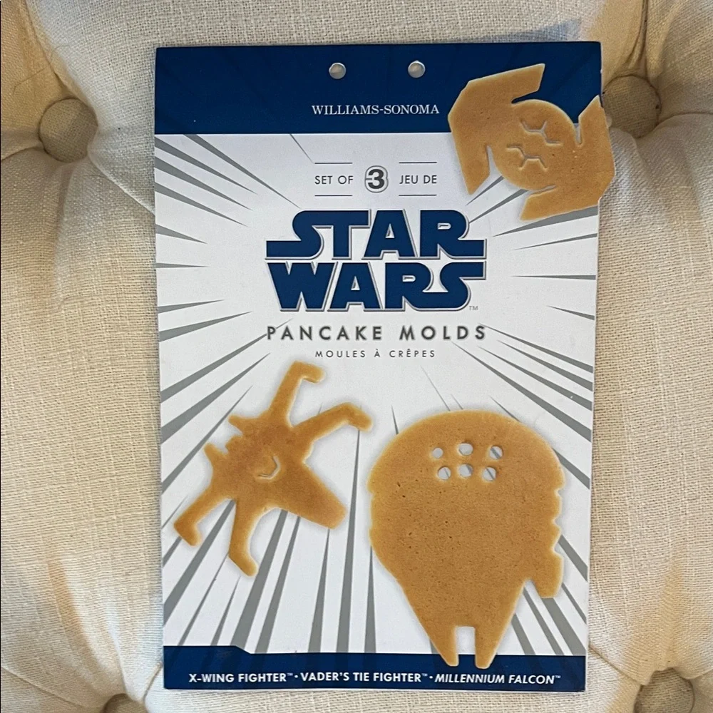 Williams Sonoma Star Wars Darth Vader’s Tie Fighter Pancake Mold